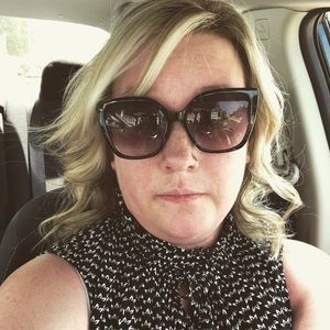 Meet your Posher, Shari